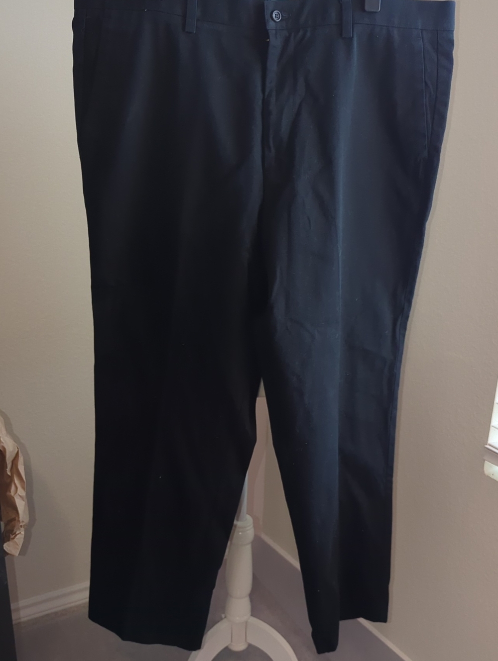 Dockers Classic Men's Black Dress Pants